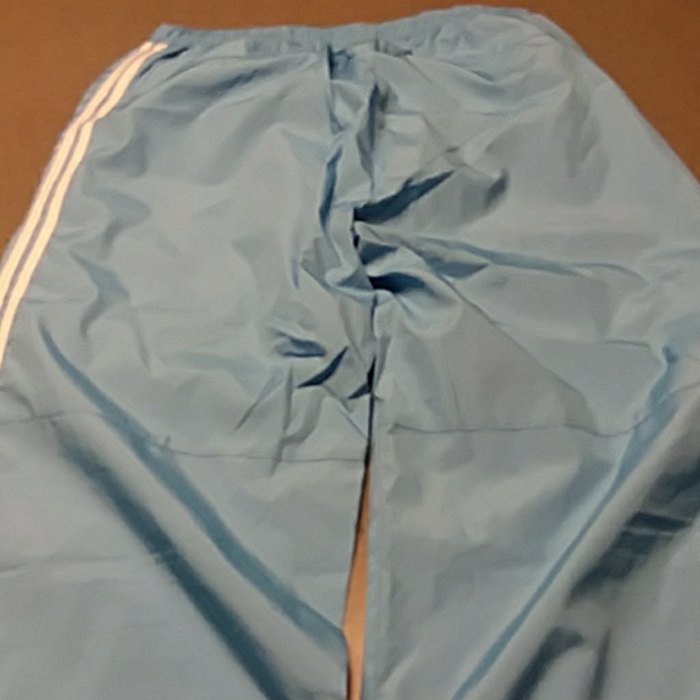 Shorts - Picture 4 of 4
